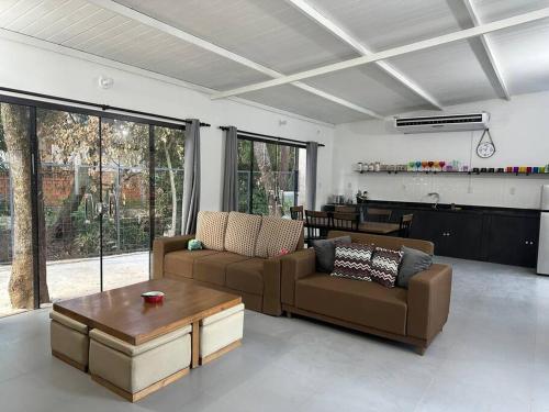 ห้องครัว, Un lugar soñado para la familia (Un lugar sonado para la familia) in ซาน แบร์นาร์ดิโน