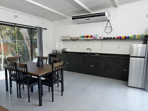 ห้องครัว, Un lugar soñado para la familia (Un lugar sonado para la familia) in ซาน แบร์นาร์ดิโน