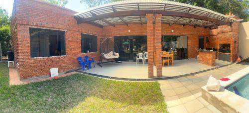 บริการและสิ่งอำนวยความสะดวก, Un lugar soñado para la familia (Un lugar sonado para la familia) in ซาน แบร์นาร์ดิโน