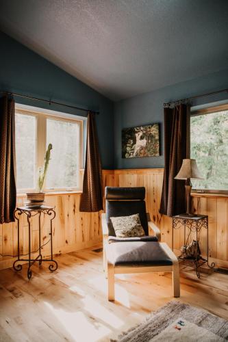 The Bear Cabin in Ironwood, USA