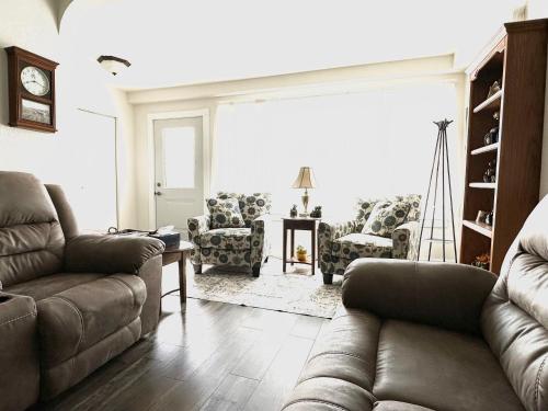 The Blue House - image 11