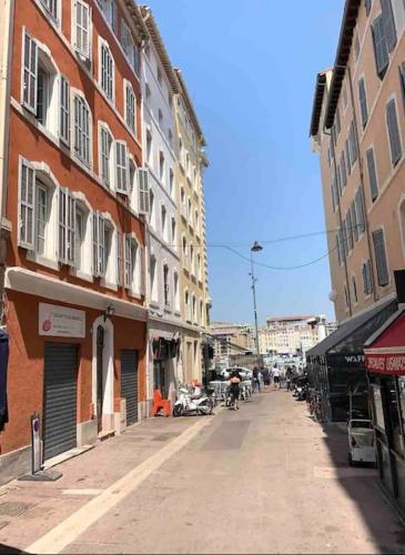 Sur le Vieux Port , Appartement 50m2, 4pers, Marsella (foto 10)
