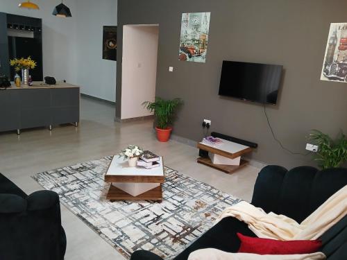 Layover Apartments in เชลสตัน