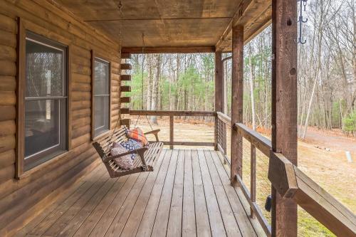 Secluded Forest Cabin Retreat with Pool & Hot Tub home in Effort, USA