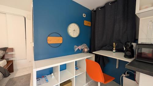 Зручності, Studio calme dans un quartier résidentiel - Proche Paris (Studio calme dans un quartier residentiel - Proche Paris) in Карьера-сюр-Сен