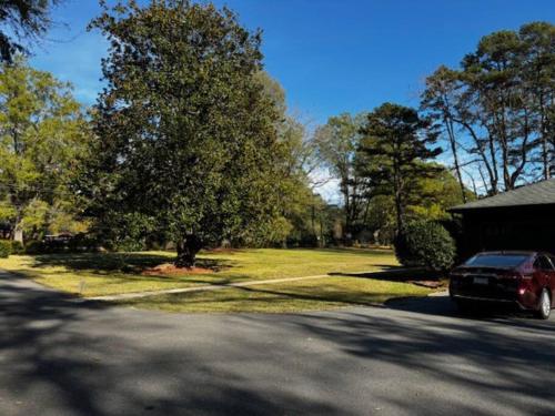 Best of 2 worlds City N Country! in Charlotte, USA