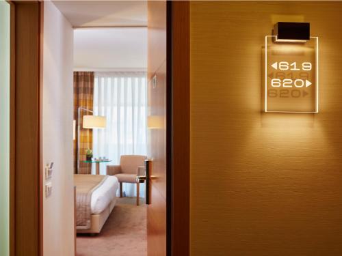Galaxy Iraklio Hotel - image 12