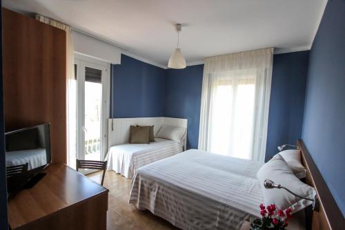 Hotel Bardolino Room Type - Triple Room