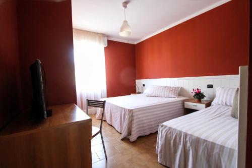 Triple Room image 6