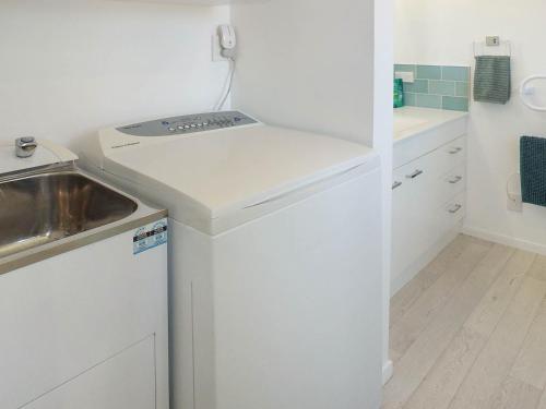 ทัศนียภาพภายนอกโรงแรม, Snapper Bach - Foxton Beach Holiday Home in ฟ็อกซ์ตัน บีช