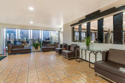 Quality Inn Tucumcari - image 7