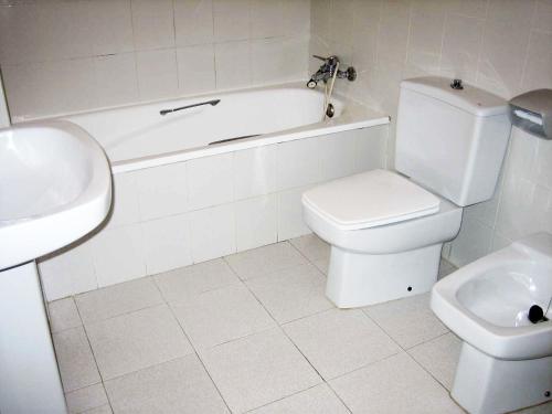 Apartamentos La Cova 3000