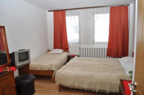 Triple Room image 6