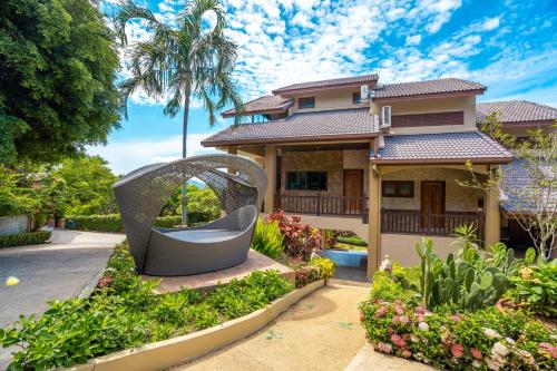 A szálláshely kívülről, Ocean Pearl Residence in Nai Harn Beach