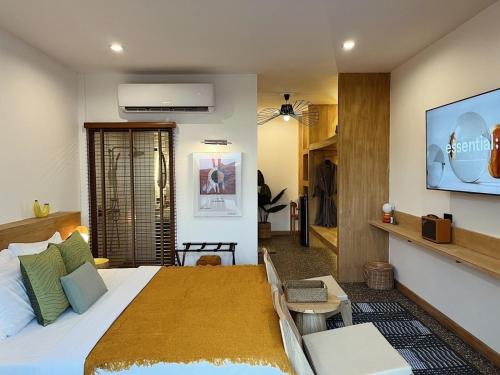 room detail thumbnail 0