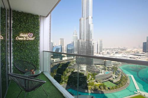Full Burj Khalifa and Fountains Views, Dubai (foto 8)