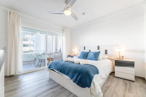 VB Madeira 1BR by the Marina in Benalmadena