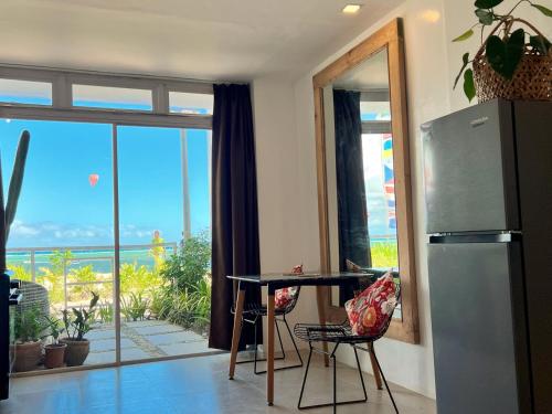 Beachfront Apartment with Kitchen and Outdoor Seating Area, Boracay