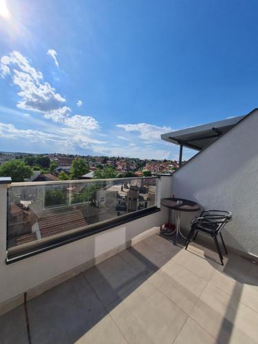 Kilátás, Bojana Apartment Penthouse in Negotino
