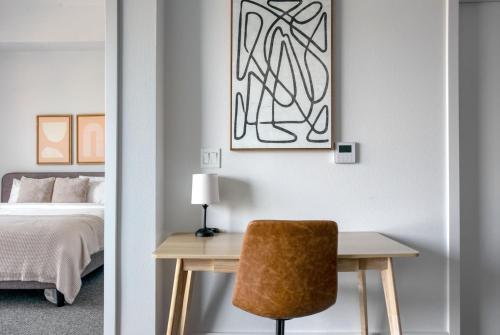 Culver City 1br w gym pool nr 405 LAX-1137 in Los Angeles, USA