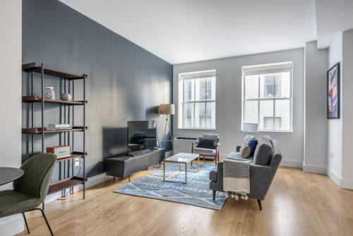 FiDi 1BR w Gym Lounge Complete Gym NYC-500, New York (Foto 3)