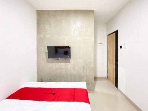 Standard Double Room image 10