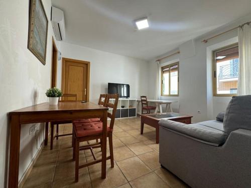 Bonito apartamento, tranquilo y céntrico Bonito apartamento, tranquilo y céntrico