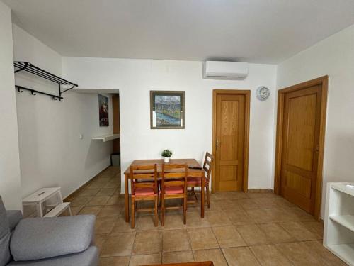 Bonito apartamento, tranquilo y céntrico Bonito apartamento, tranquilo y céntrico