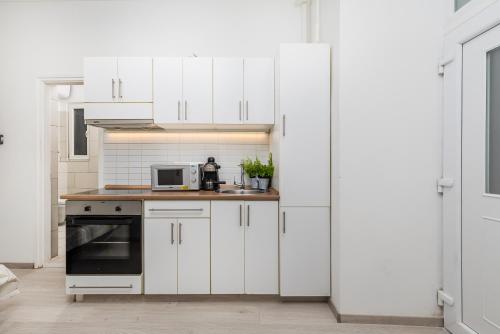 Superior Apartment image 6