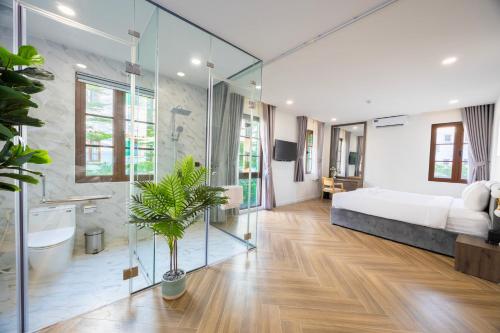 room detail thumbnail 0