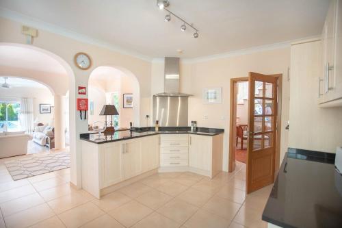 174 Gramacho - Immaculately Presented Villa, Estômbar (photo 4)