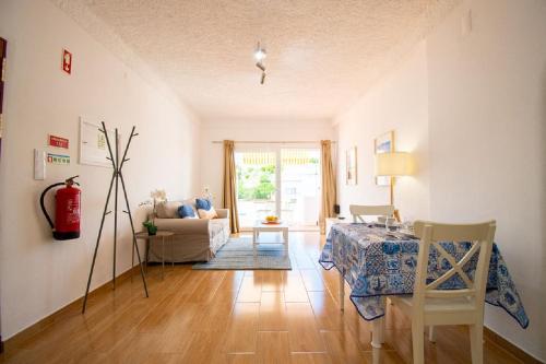Apartment Ruca - Centrally & Modernized Apartment - image 4