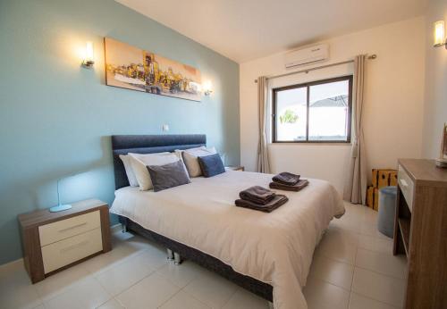 102 Hibiscus Monte Dourado - Deluxe Apartment with Private Deck - image 3
