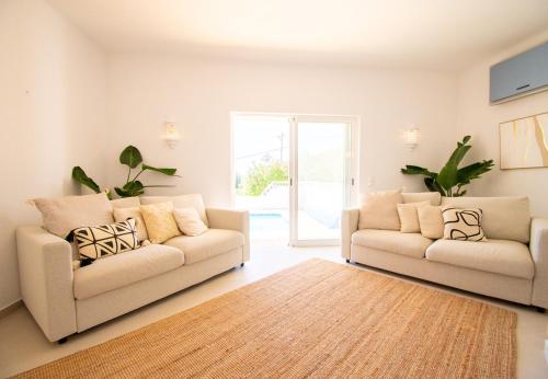 Casa Pazovida - Great 3-Bedroom Villa with Private Pool - image 2
