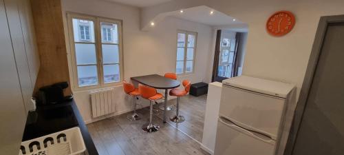 Flat at the gate of Petite France, Strasbourg (photo 3)