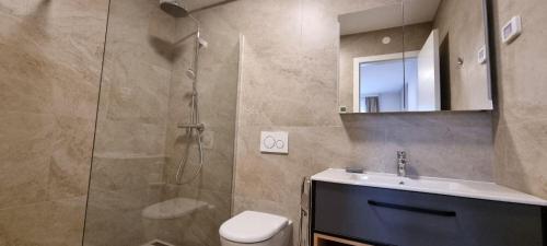 Three-Bedroom Apartment with Terrace image 1