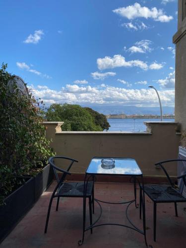 Double Room with Balcony and Sea View
