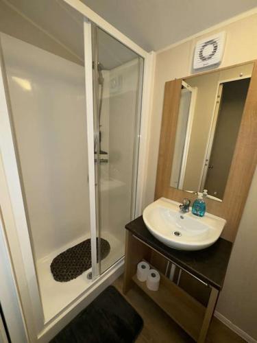 Whitstable, 2bed, 4birth caravan Whitstable, 2bed, 4birth caravan