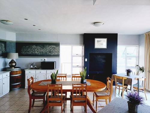 Langebaan Beach Towers in Calypso Beach