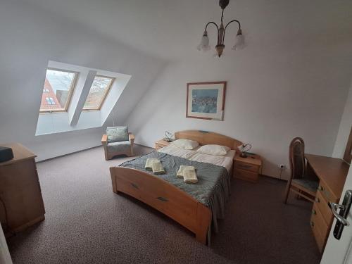 1 double bed, 1 sofa bed