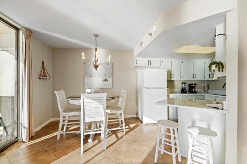 Phoenix IV 4112 by Vacation Homes Collection in Orange Beach (AL)
