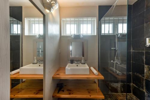 Quaint 3 BDR Beach Bungalow in a fishing village