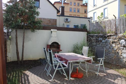 Kert, Ferienwohnung Mit Herz in Diez