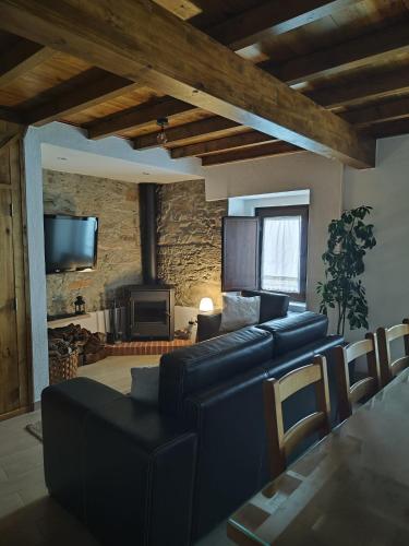 Koplietošanas atpūtas telpa ar TV, Casa dos Laia in Sobreira Formosa