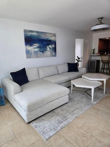 6th Floor Condo with Ocean view steps from Beach in Daytona Beach, USA