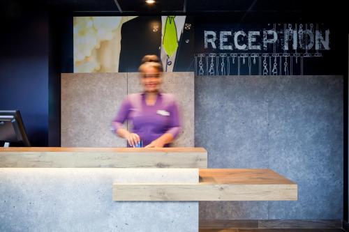 Előcsarnok, ibis budget Pontault-Combault RN4 Marne-la-Vallee in Pontault-Combault