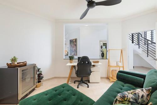 Villa Utopia On The Marina 3 Bed, 3 Bath