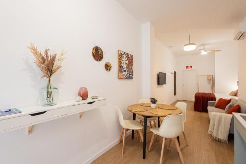 CASA FLORIT - The Maritim Metro Station Suites, Valencia (foto 4)