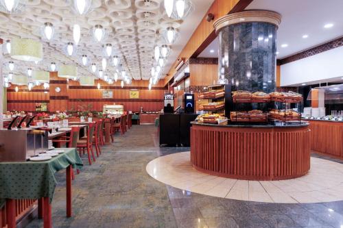 Nhà hàng, Ensana Thermal Heviz in Hévíz