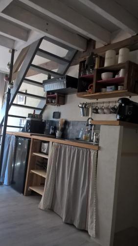 virtuve, La Maréchalerie L'ATELIER (La Marechalerie L'ATELIER) in Saint-Aignan-le-Jaillard